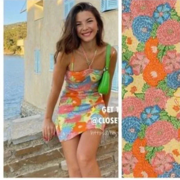 Zara Sleeveless Smocked Floral 70s Print Halter Bodycon Mini Dress - Picture 1 of 2